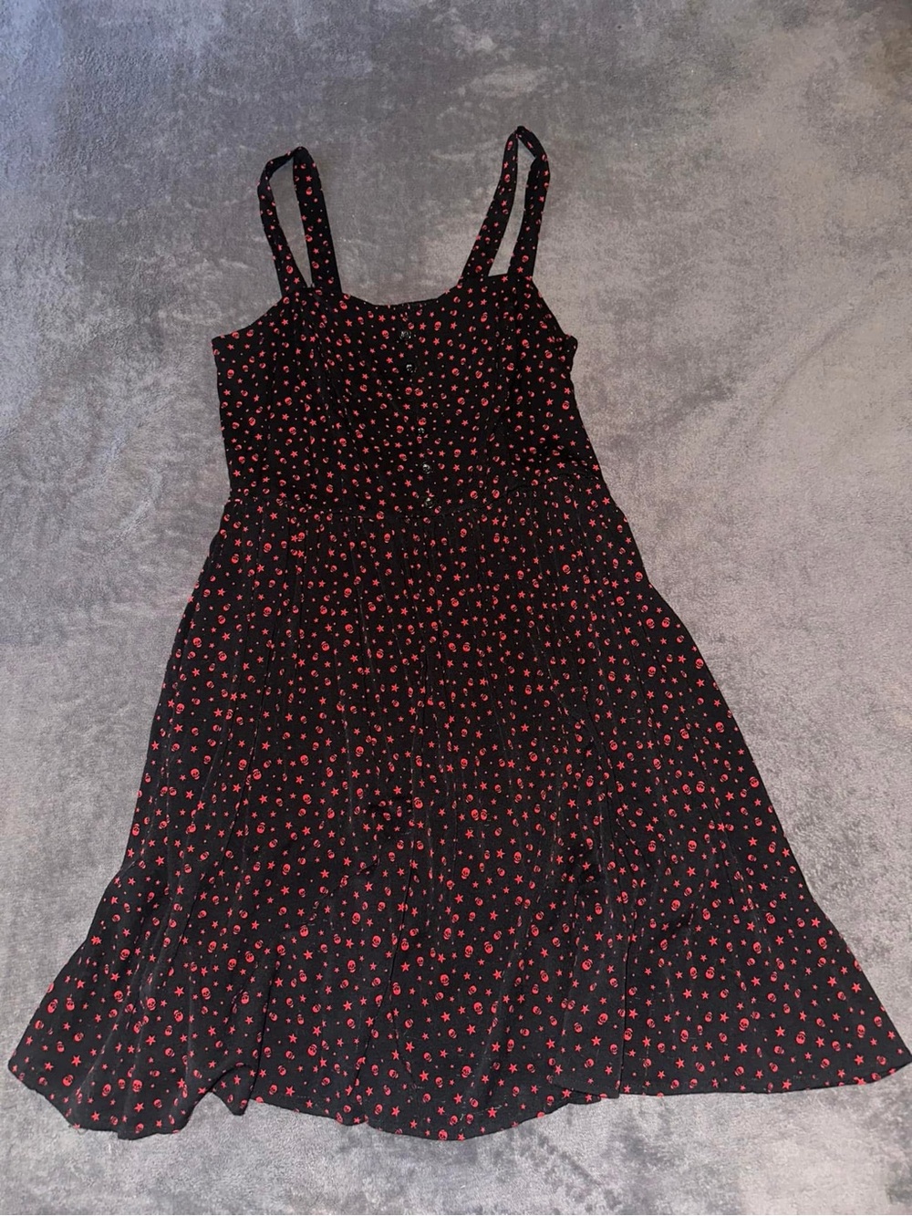 Hot Topic Black Midi Dress with Red Skull Print